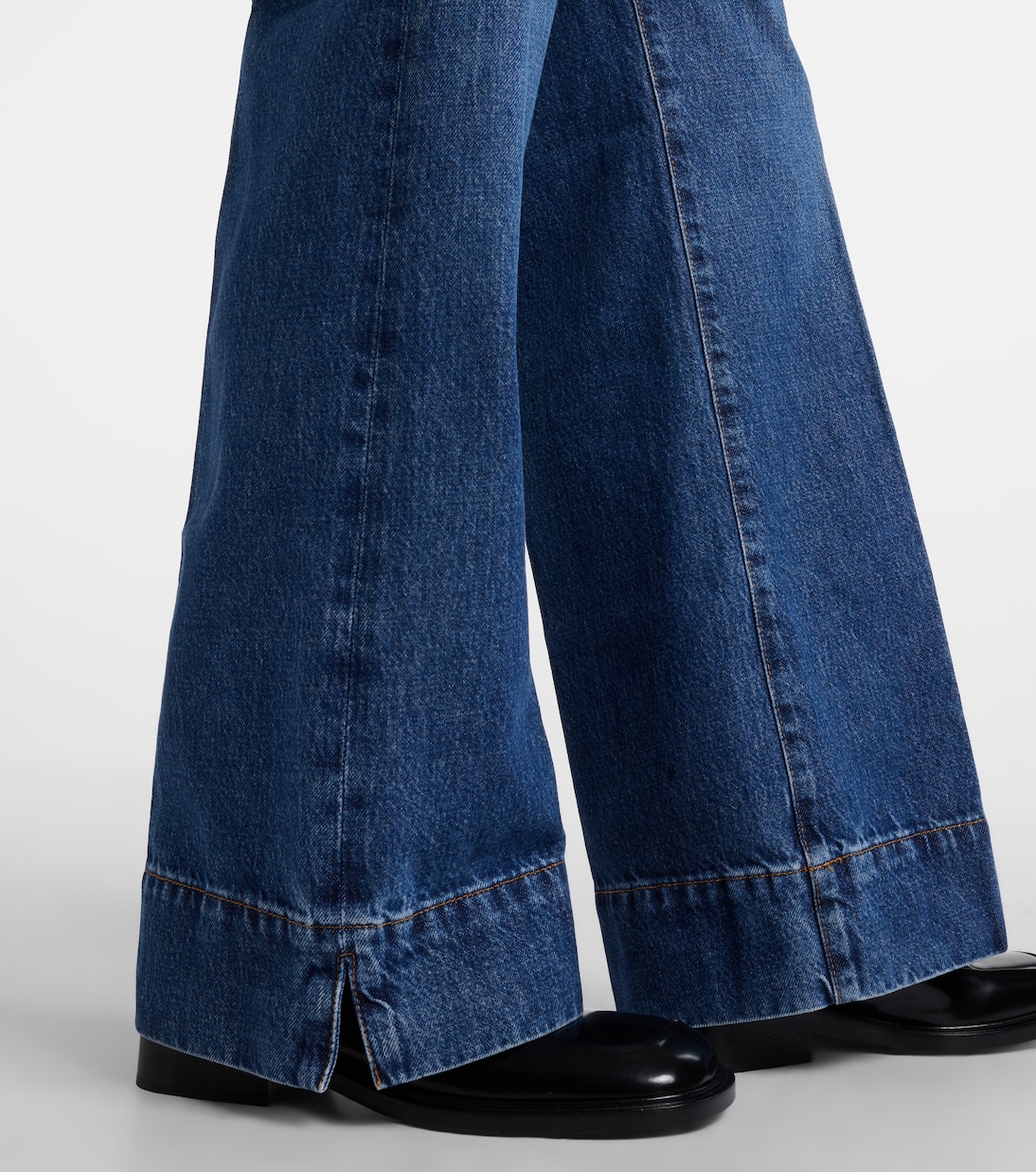 High-Rise Flared Jeans Slice | Frame