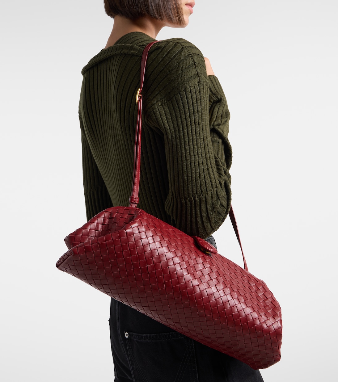 Lauren 1979 Medium Intrecciato leather clutch | Bottega Veneta
