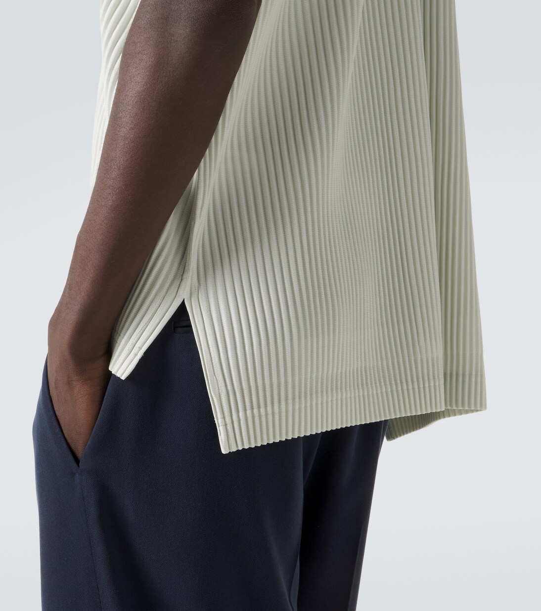 Monthly Colors: May pleated shirt | Homme Plissé Issey Miyake