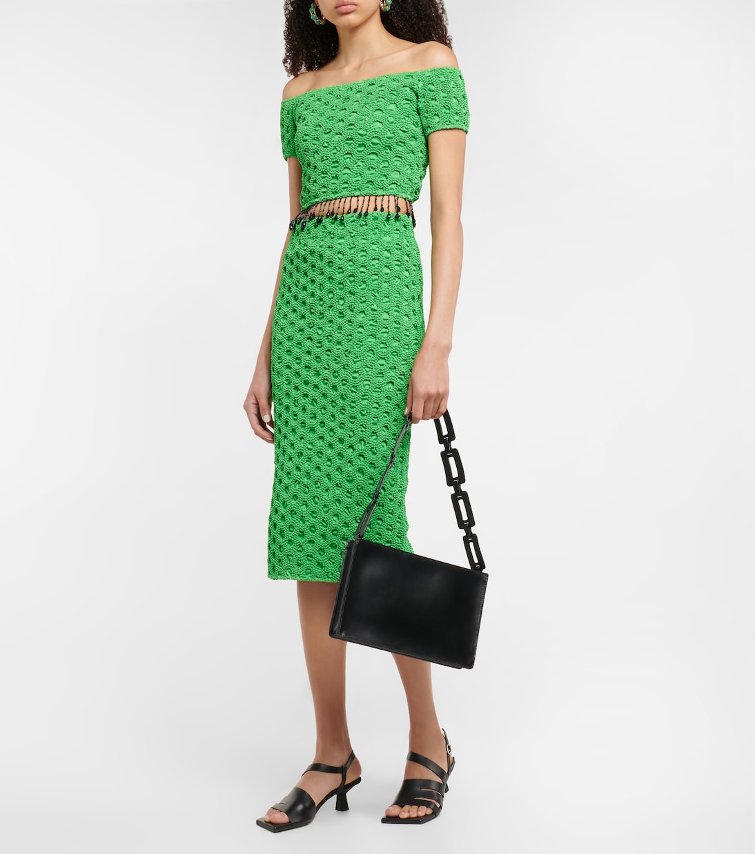 Verziertes Off-Shoulder-Top aus Satin | Ganni