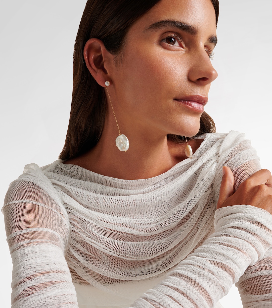 14kt gold drop earrings with pearls | Mateo