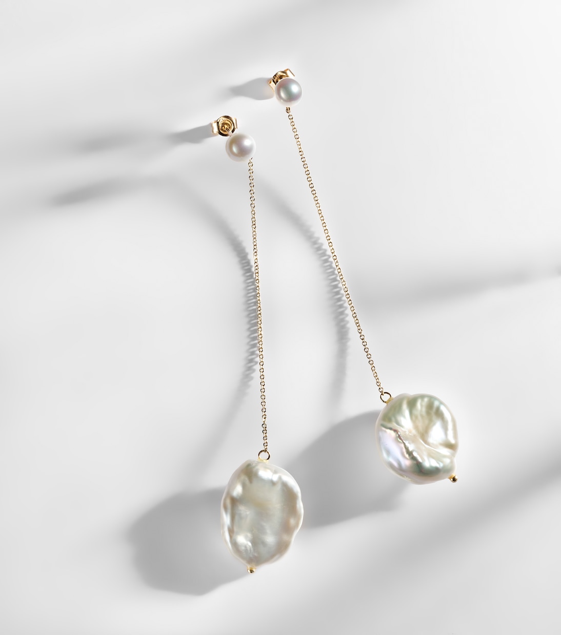 14kt gold drop earrings with pearls | Mateo