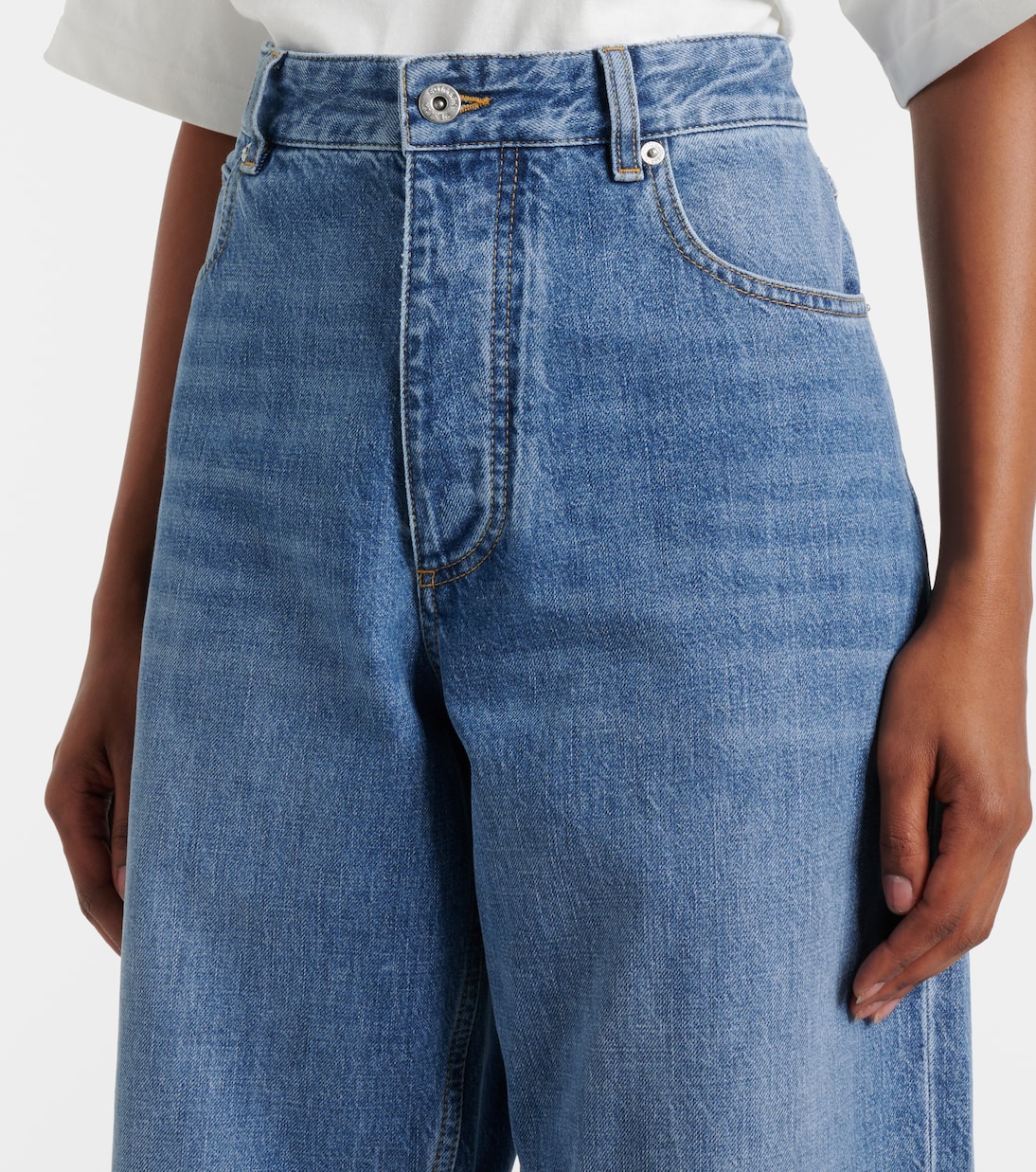 Jeans rectos de tiro medio | Bottega Veneta