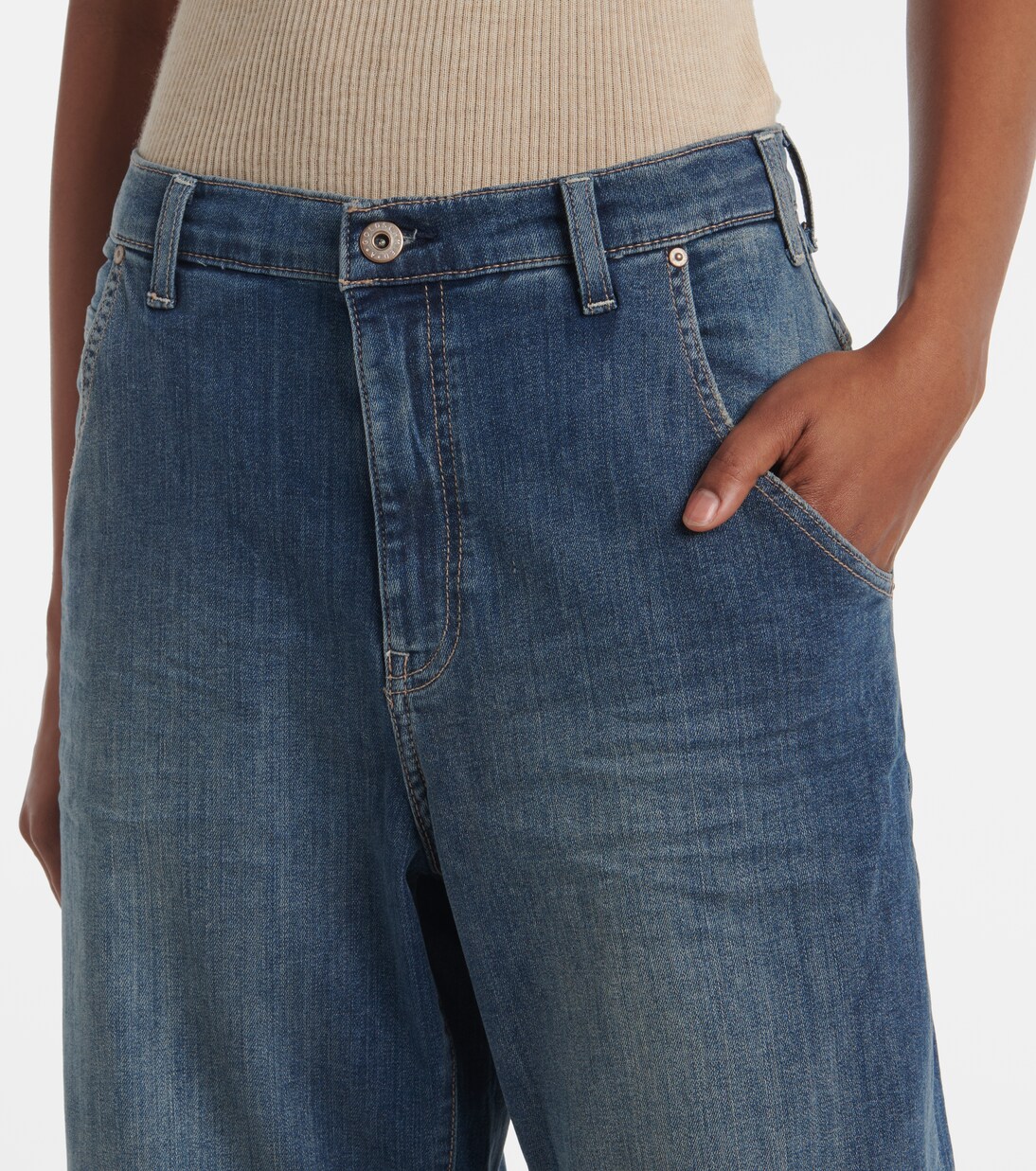 Mid-Rise Barrel Jeans Amsterdam | AG Jeans