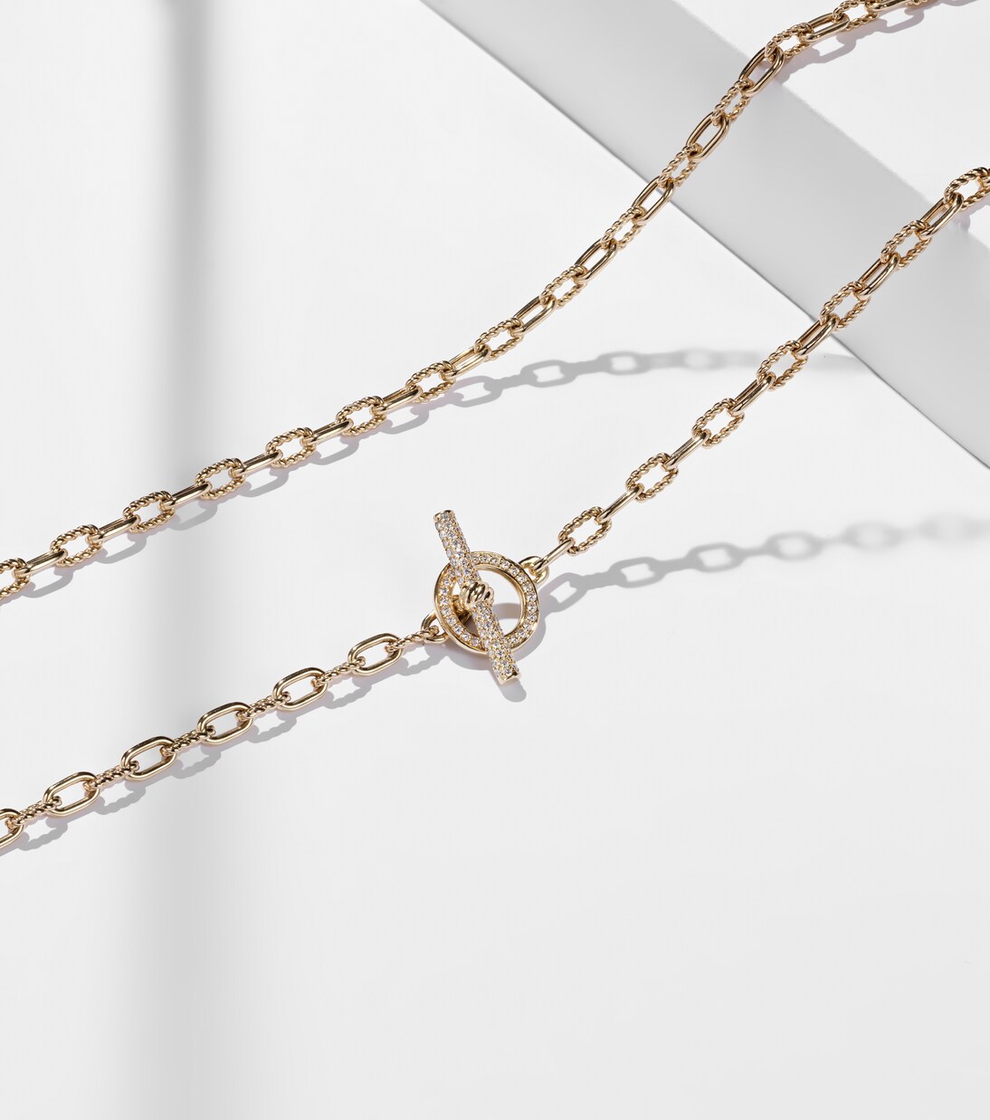 DY Madison® 18kt gold chain necklace with diamonds | David Yurman