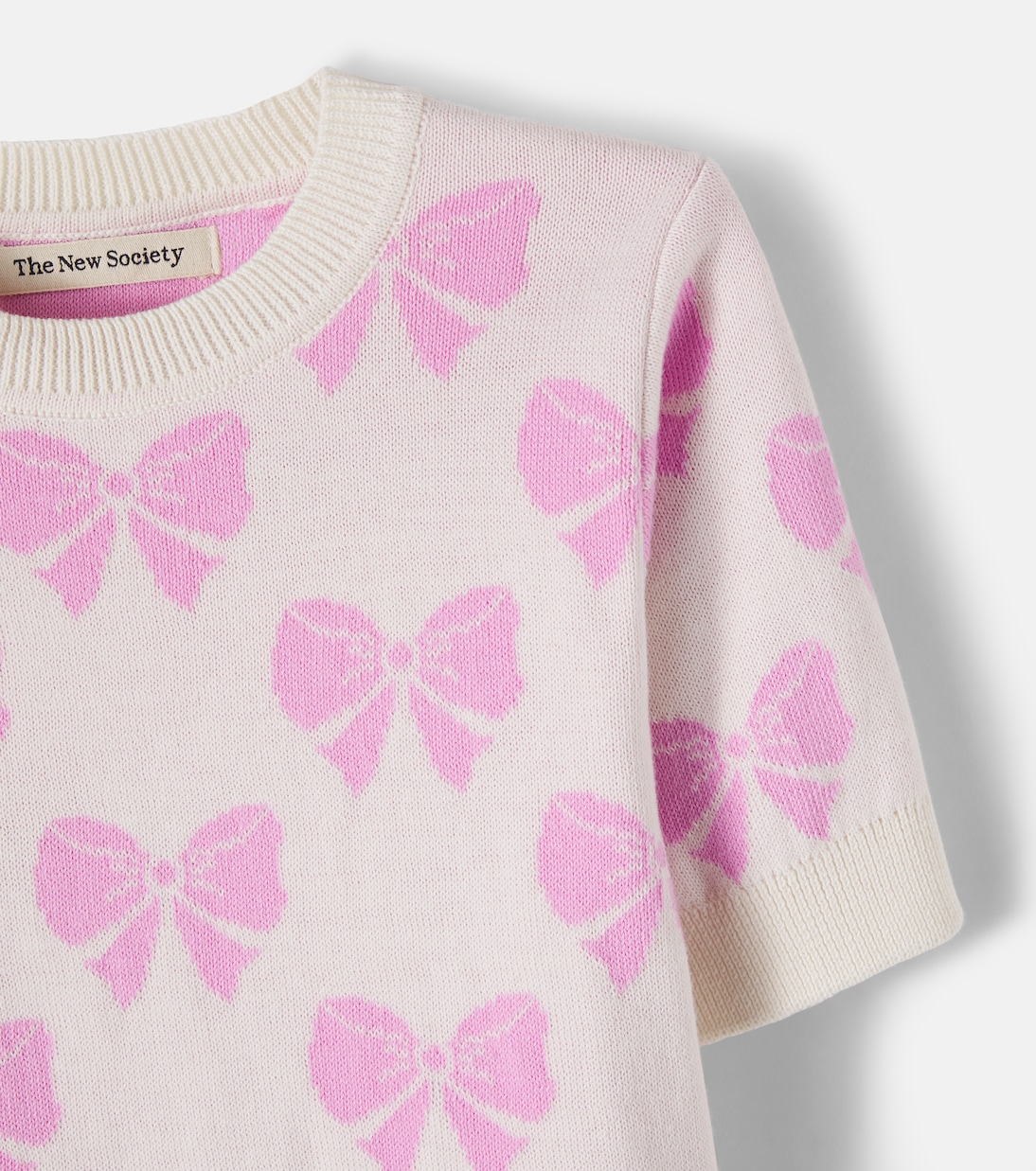 Set Pinpilin aus Pullover und Shorts | The New Society