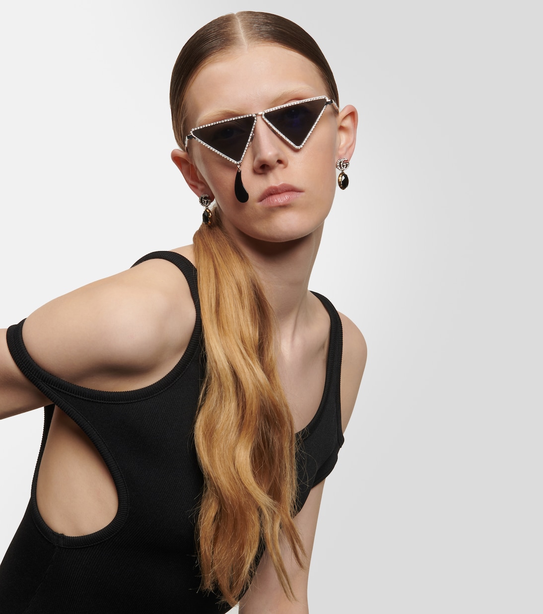 Gafas de sol triangulares con cristales | Gucci