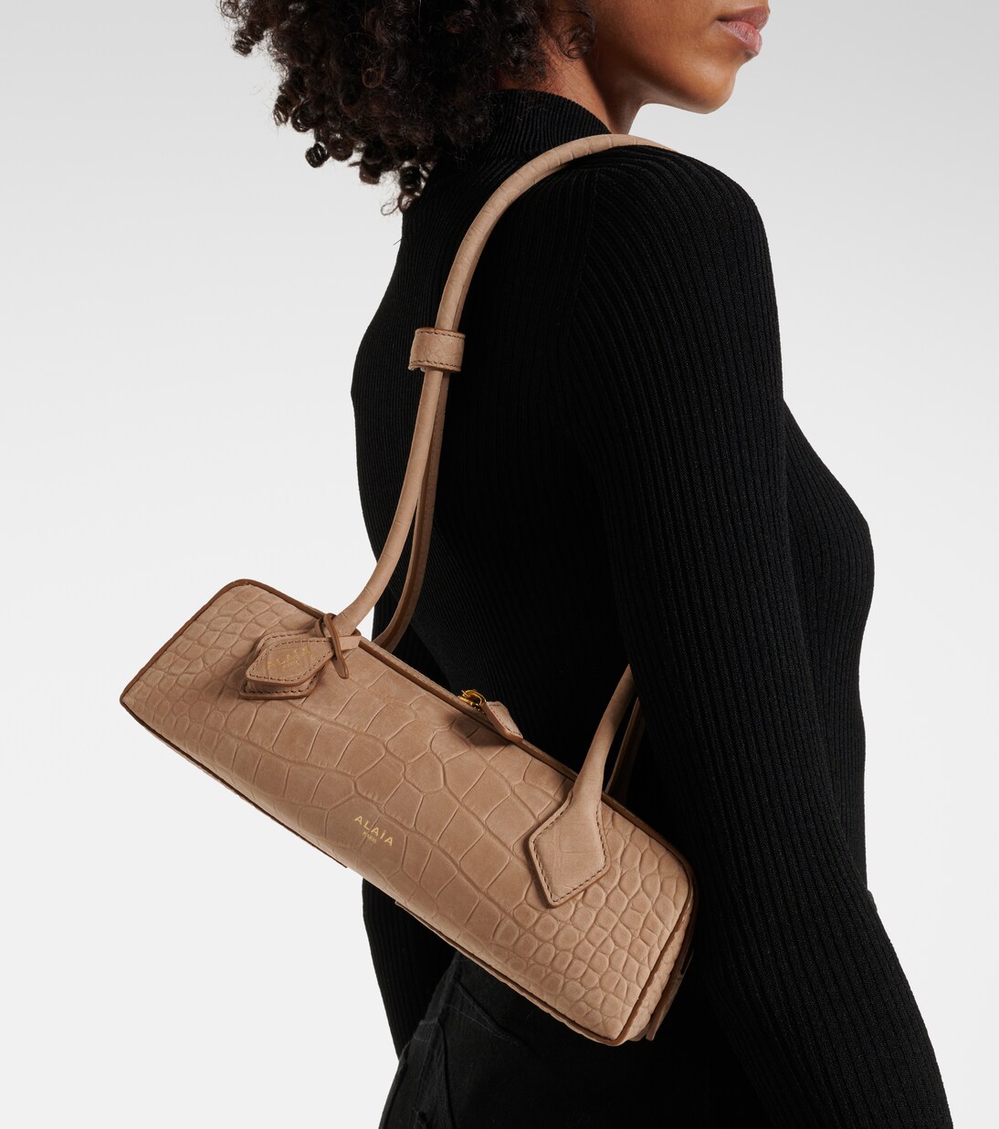 Le Teckel Small croc-effect shoulder bag | Alaïa