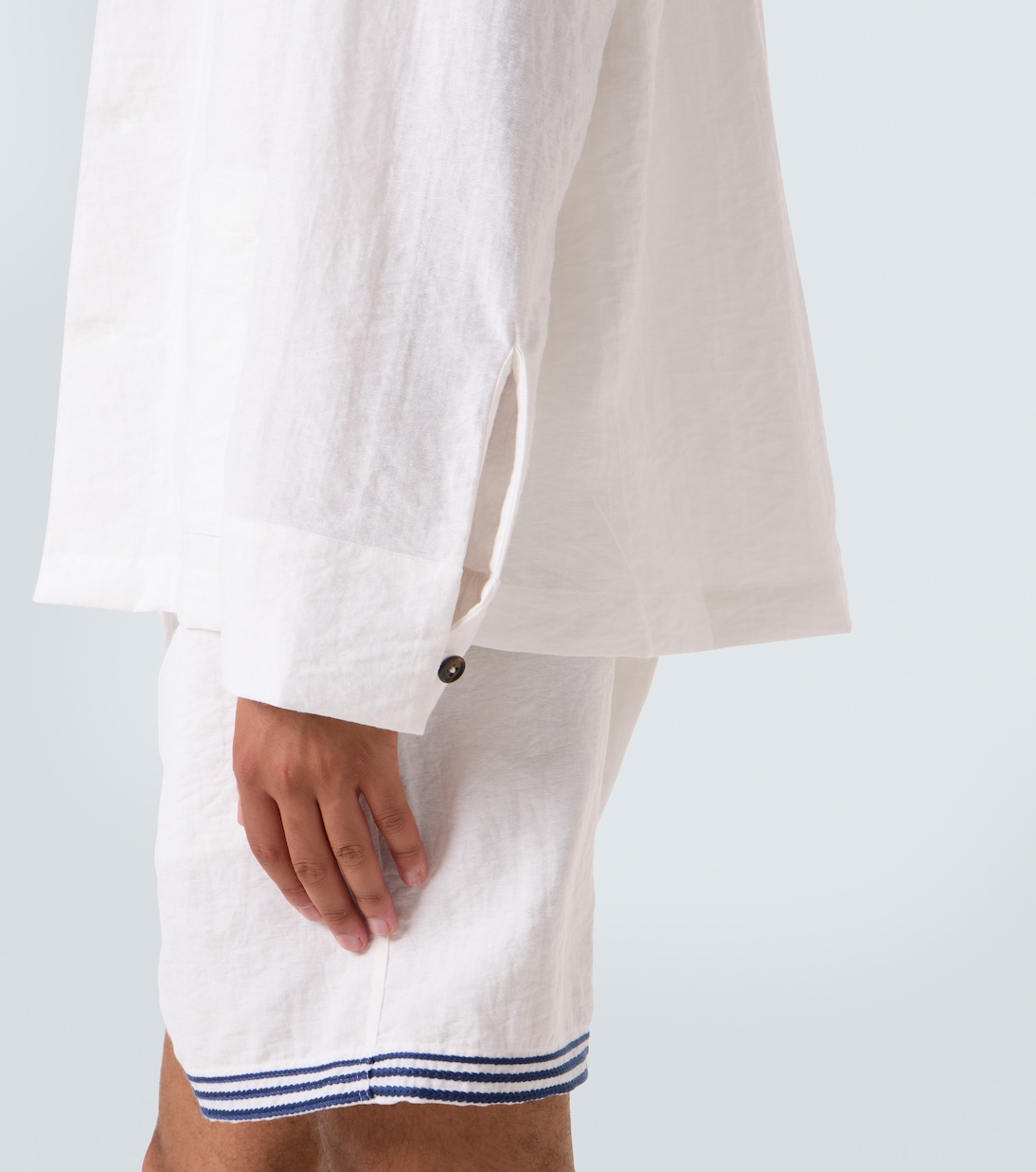 Sobrecamisa bordada | Commas