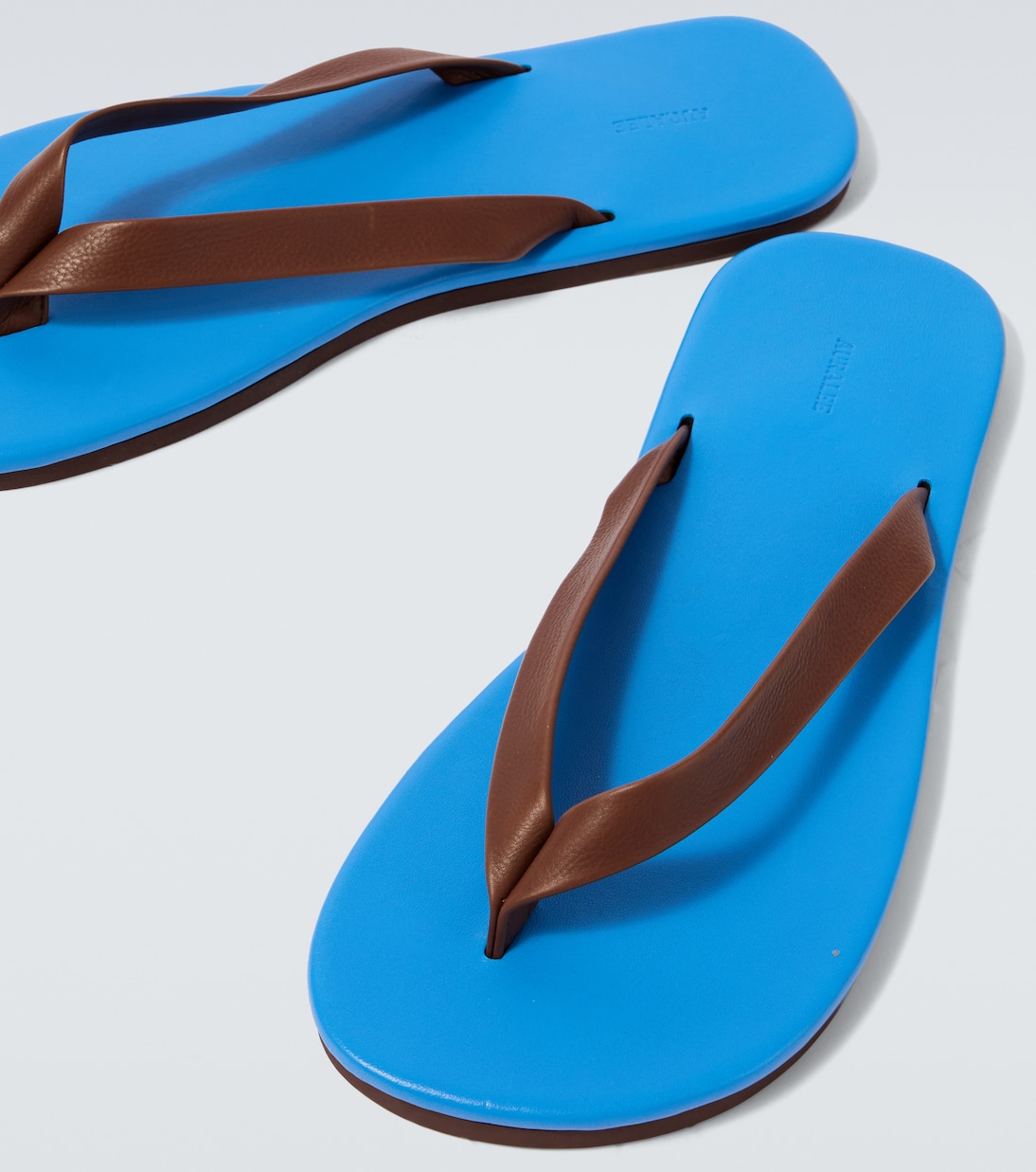 Leather thong sandals | Auralee