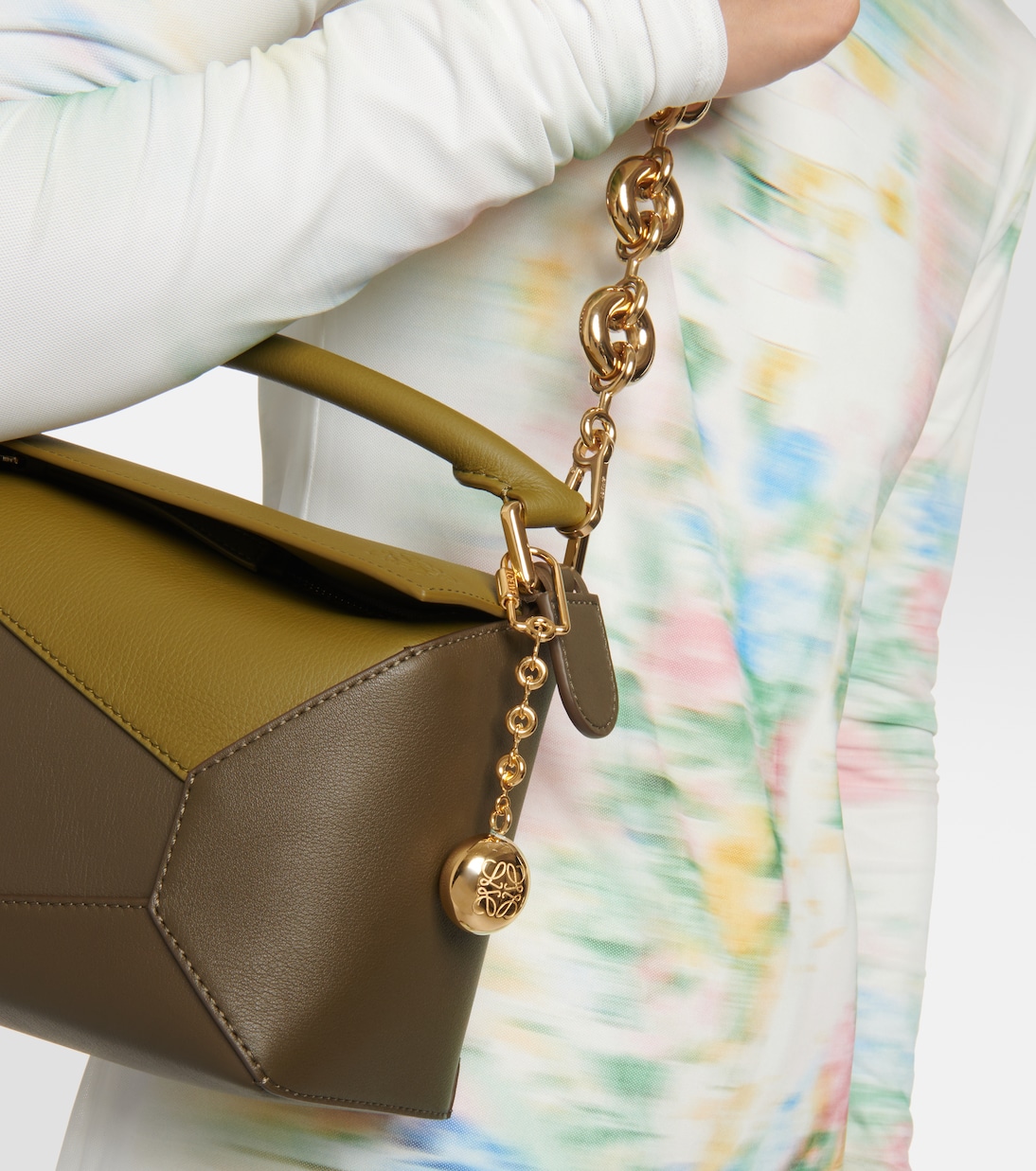 Anagram Pebble keychain | Loewe