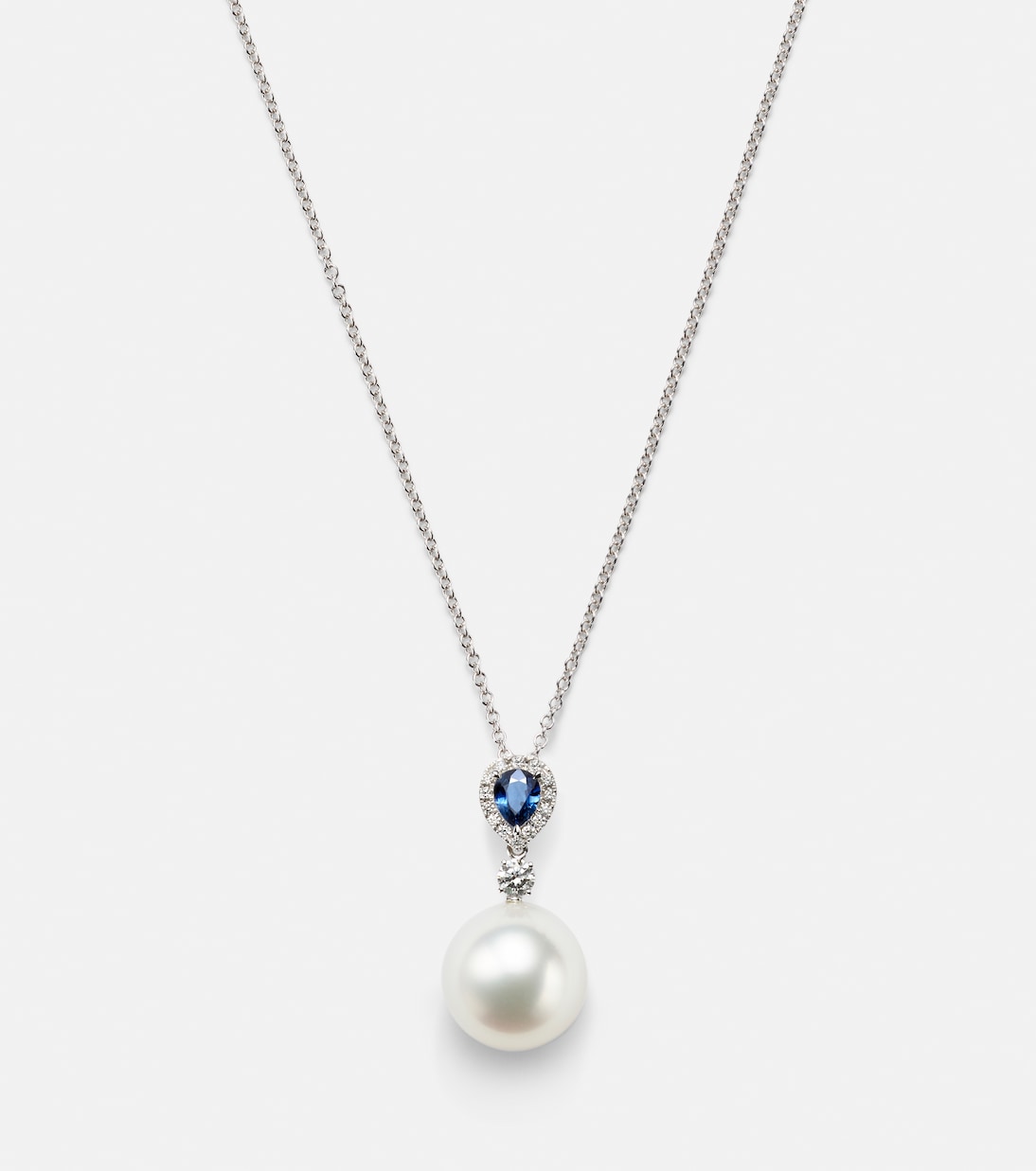Romance 18kt white gold necklace with sapphires and gemstones | Bucherer Fine Jewellery