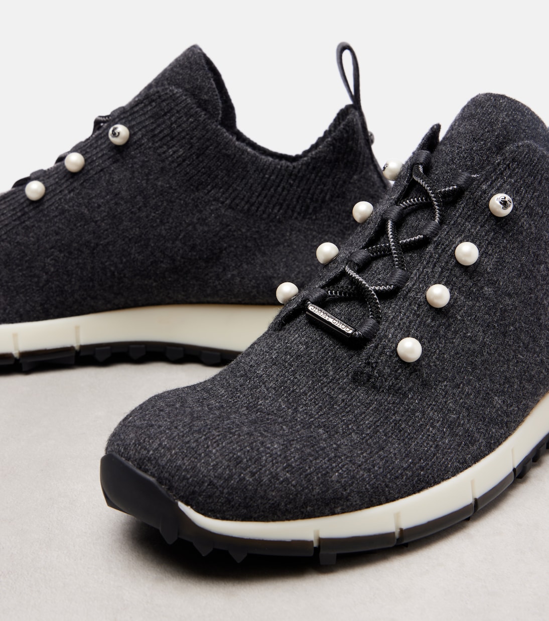 Baskets Veles en cachemire à ornements | Jimmy Choo