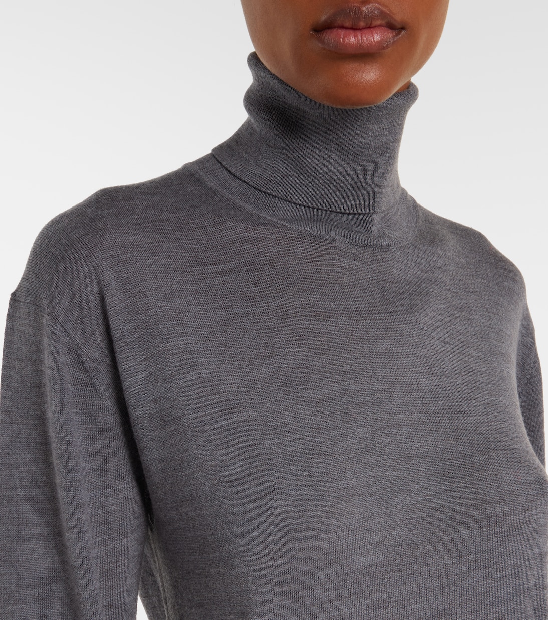 Pulloverkleid aus Wolle und Seide | Toteme