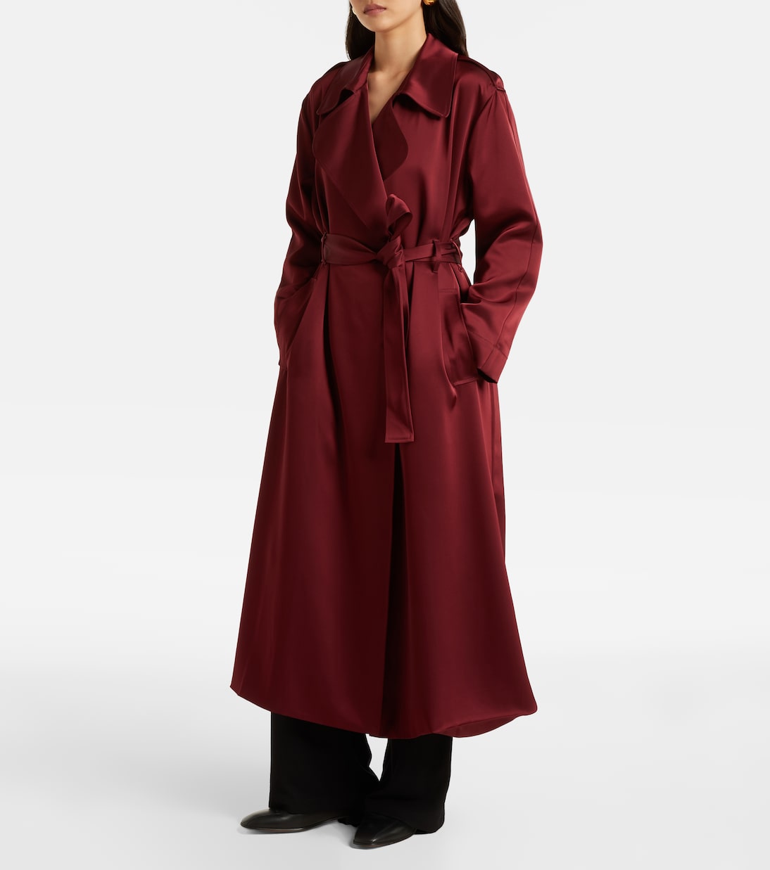 Barb satin wrap coat | Leset