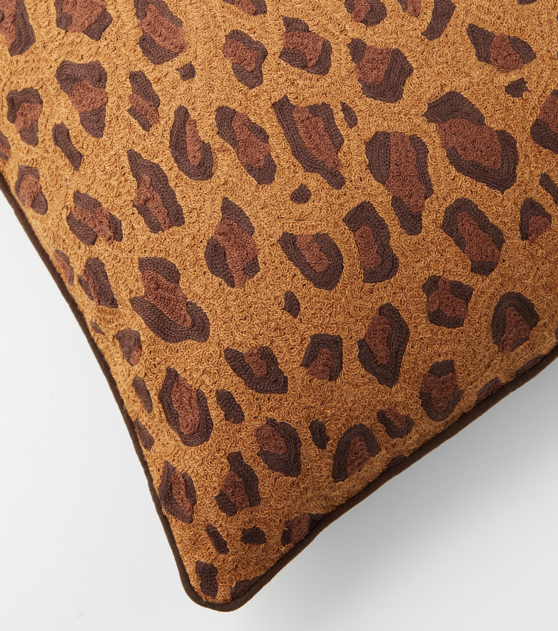 Cotton and silk velvet cushion | Les-Ottomans