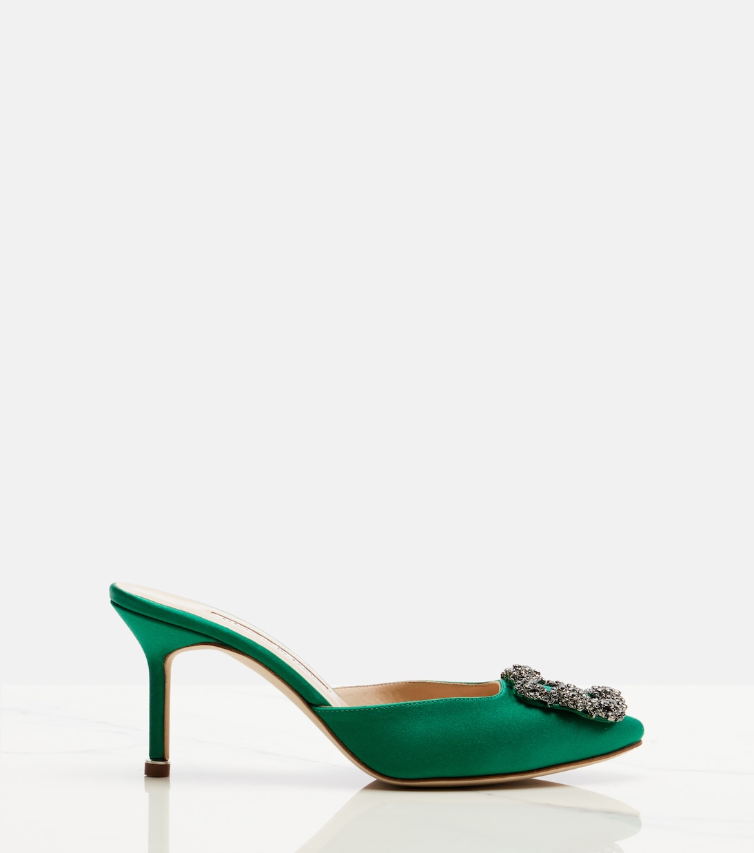 Mules Hangisimu 70 en satin à ornements | Manolo Blahnik