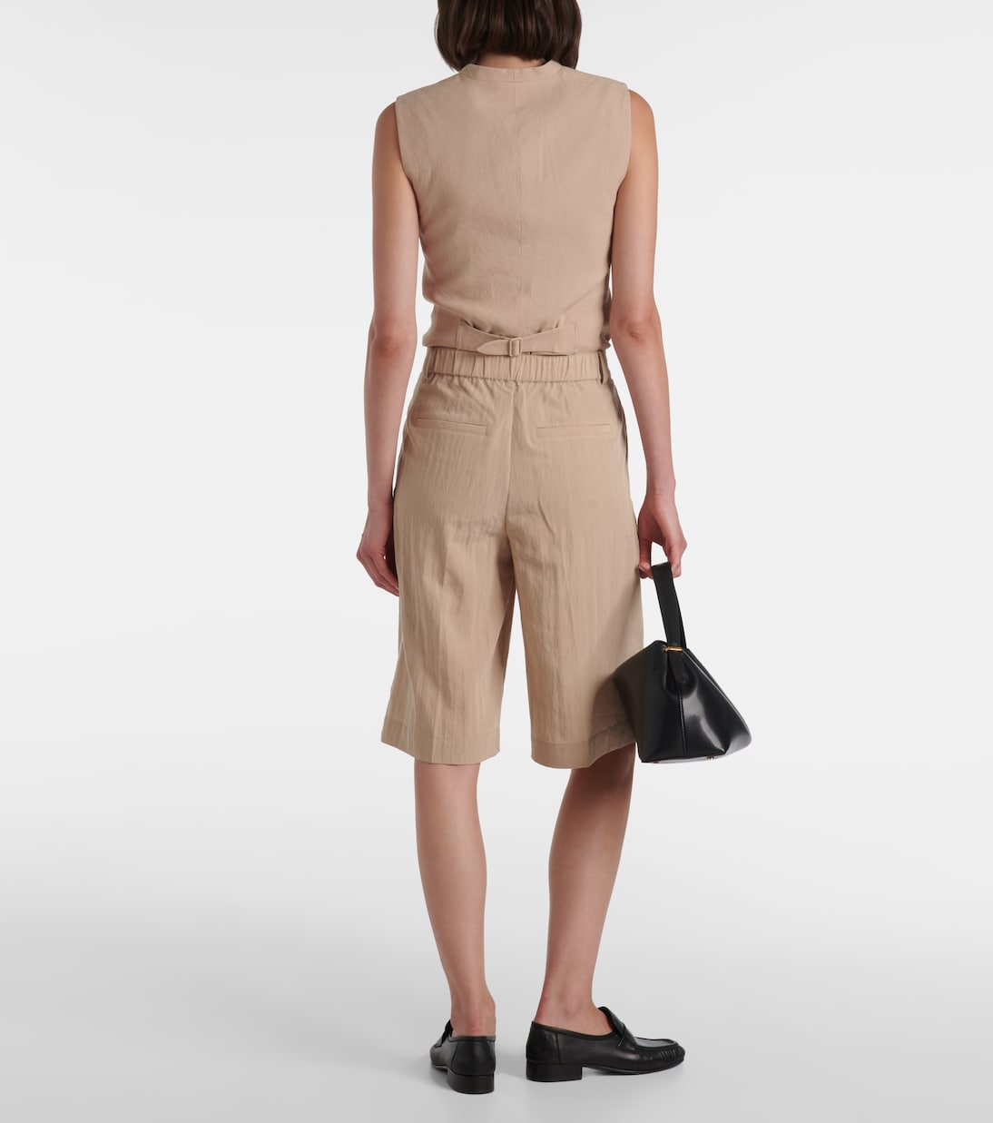 Mid-rise shorts | Vince