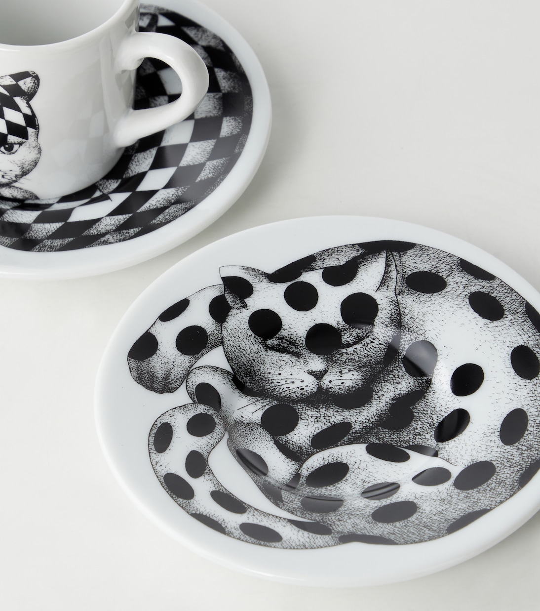 High Fidelity set of 2 porcelain cups and saucers | Fornasetti