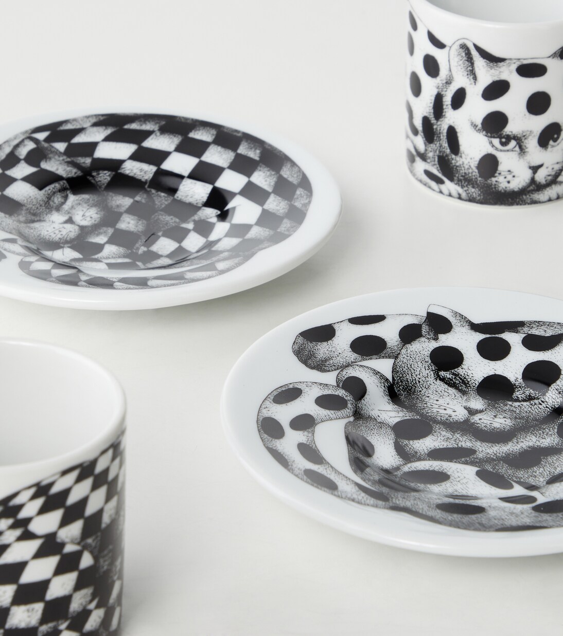 High Fidelity set of 2 porcelain cups and saucers | Fornasetti