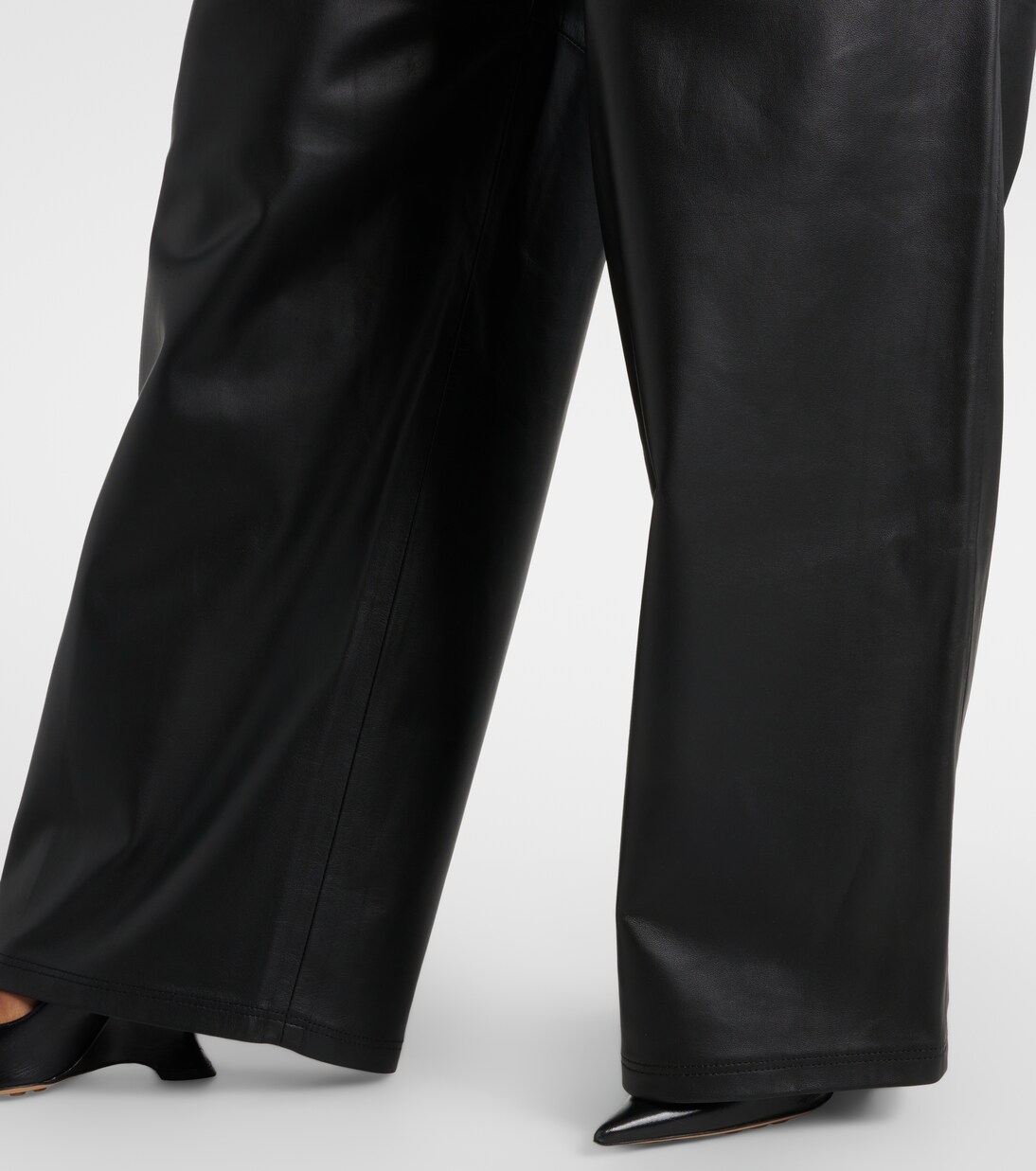 Pantalon ample en cuir | Wardrobe.NYC