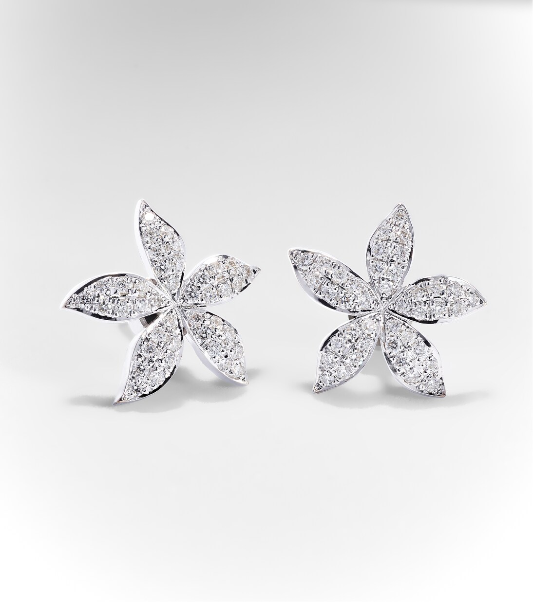 Boucles d'oreilles Blossom en or blanc 18 ct et diamants | Ileana Makri