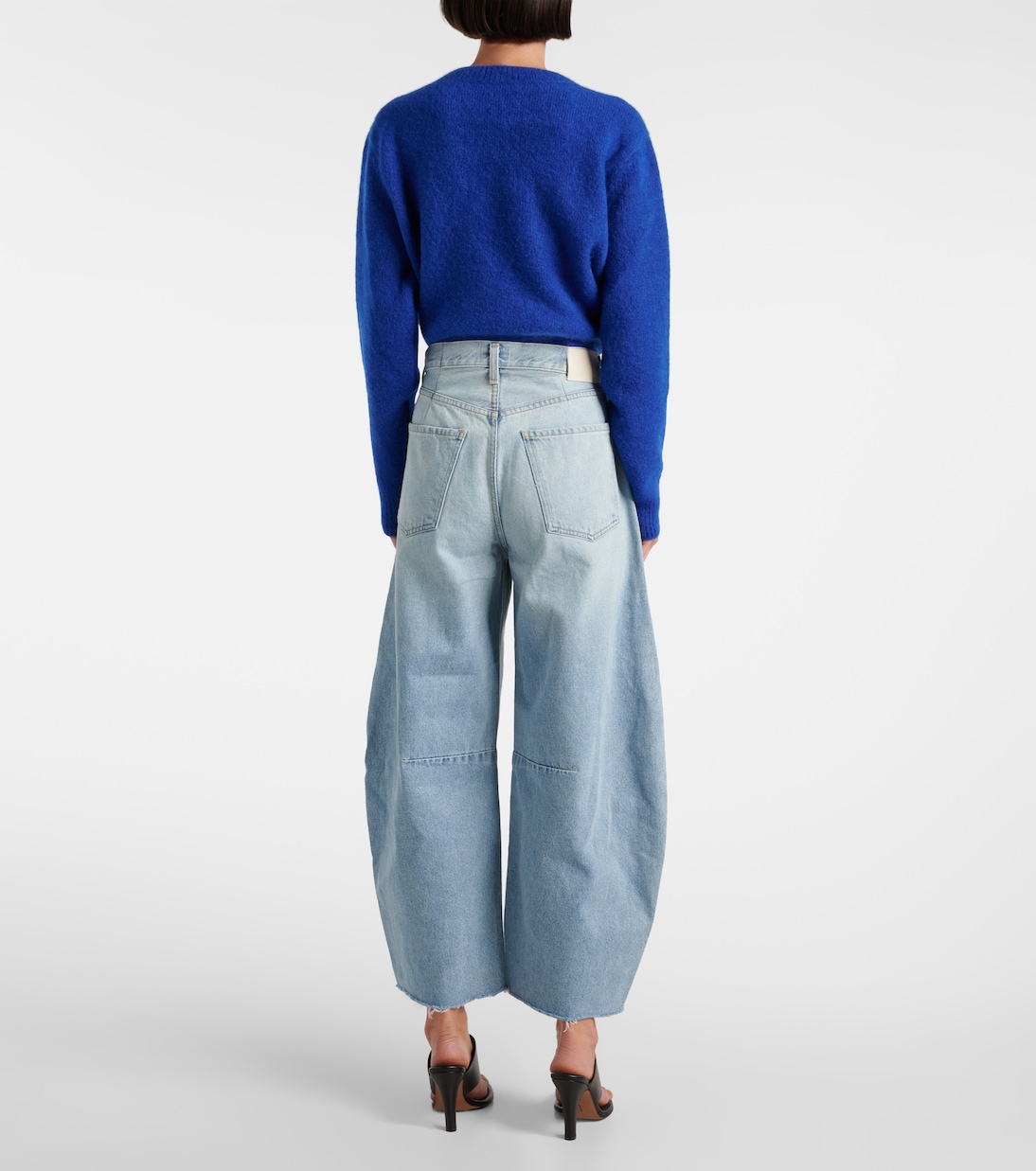 Low-Rise Barrel Jeans Horseshoe | Citizens of Humanity