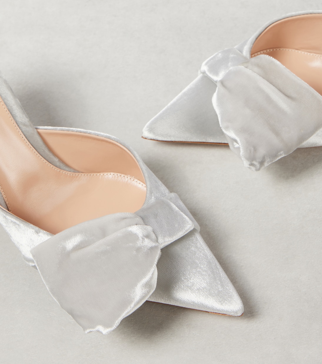 85 bow-detail velvet mules | Gianvito Rossi