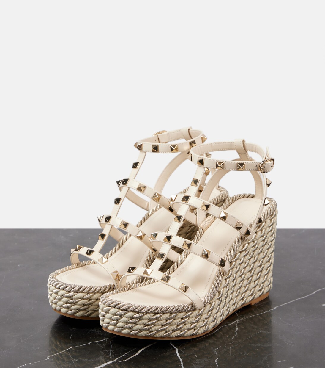 Wedge-Sandalen Rockstud Torchon 95 mit Leder | Valentino Garavani