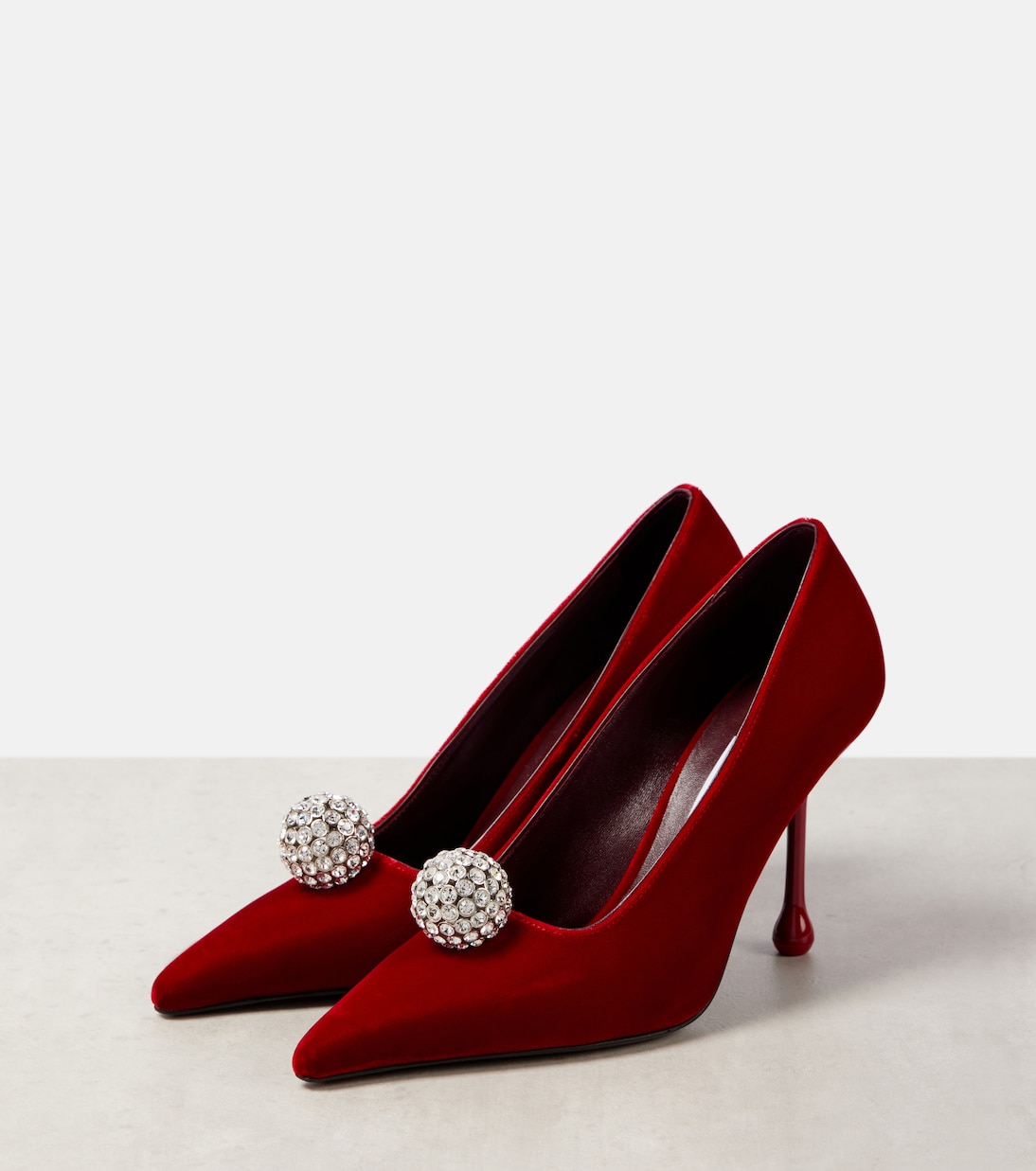 Pumps Orb 95 aus Samt mit Kristallen | Jimmy Choo