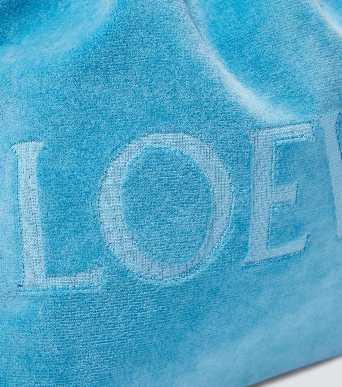 Pouch Paula's Ibiza Medium de rizo con logo | Loewe