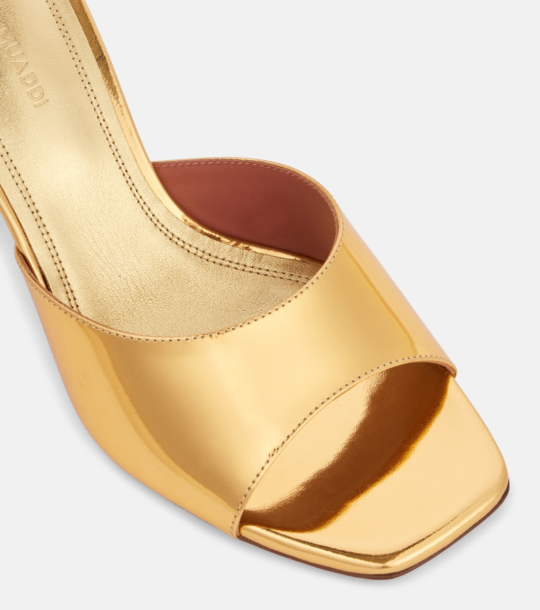 Pantoletten Lupita 70 aus Metallic-Leder | Amina Muaddi