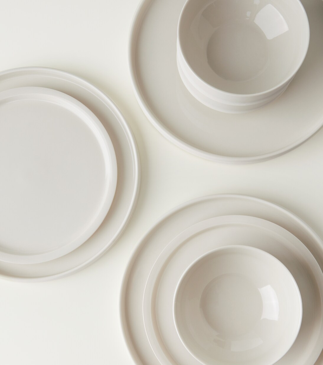Dune 12-piece dinner set by Kelly Wearstler | Serax