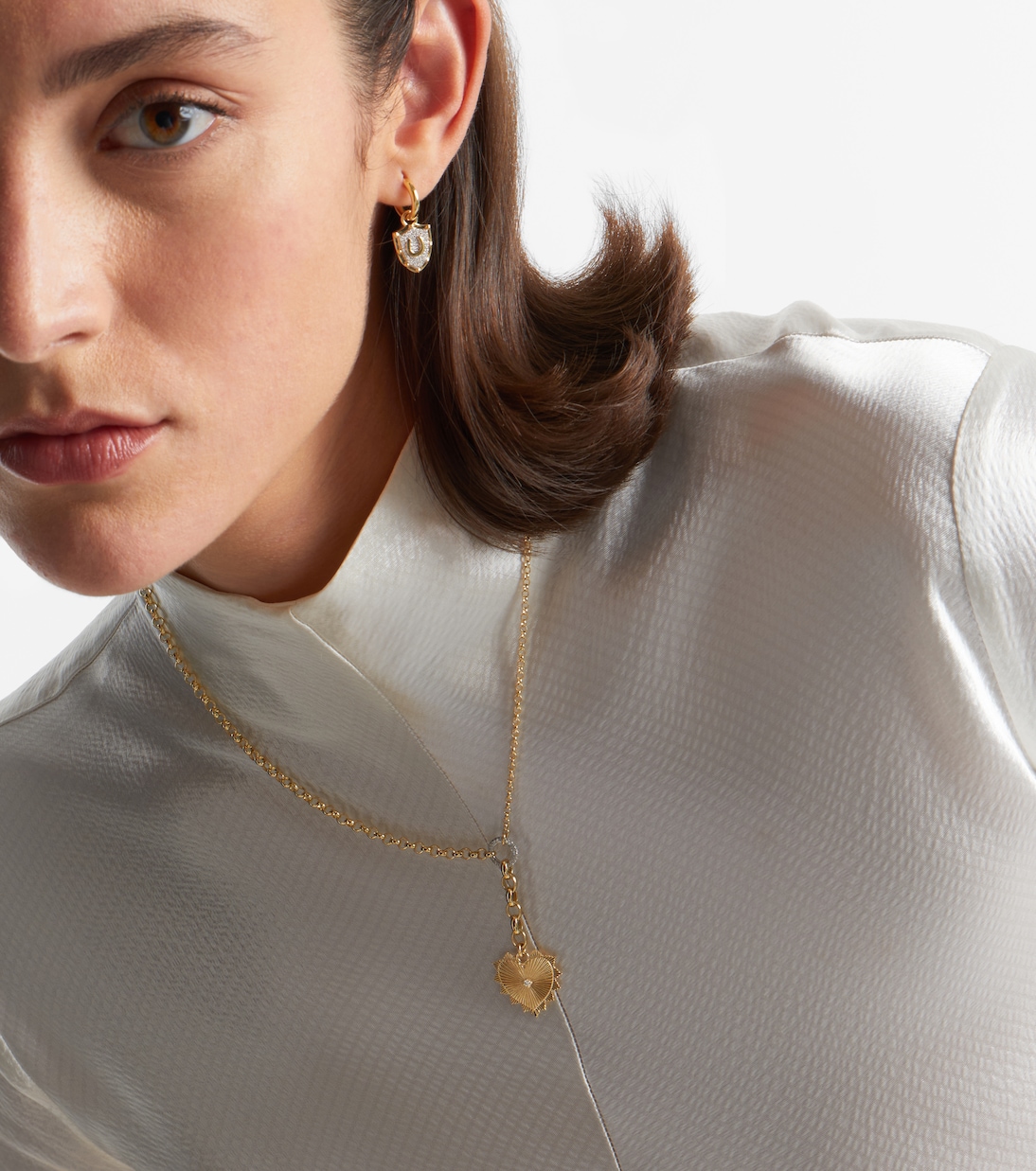 Halskette Radiating Heart aus 18kt Gelbgold mit Diamanten | FoundRae