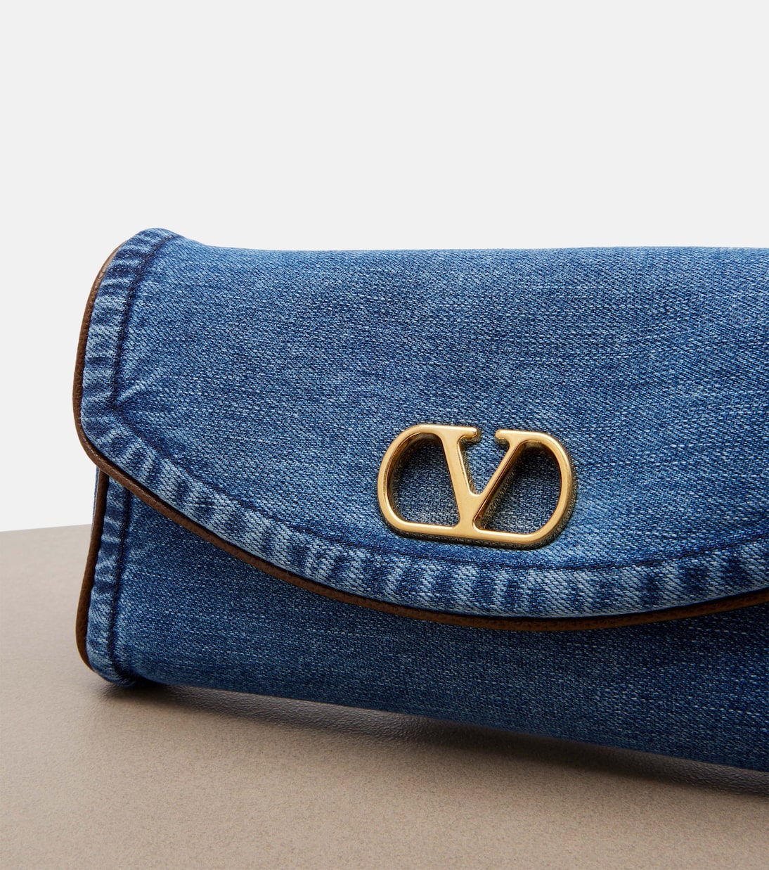 Devain Small denim shoulder bag | Valentino Garavani