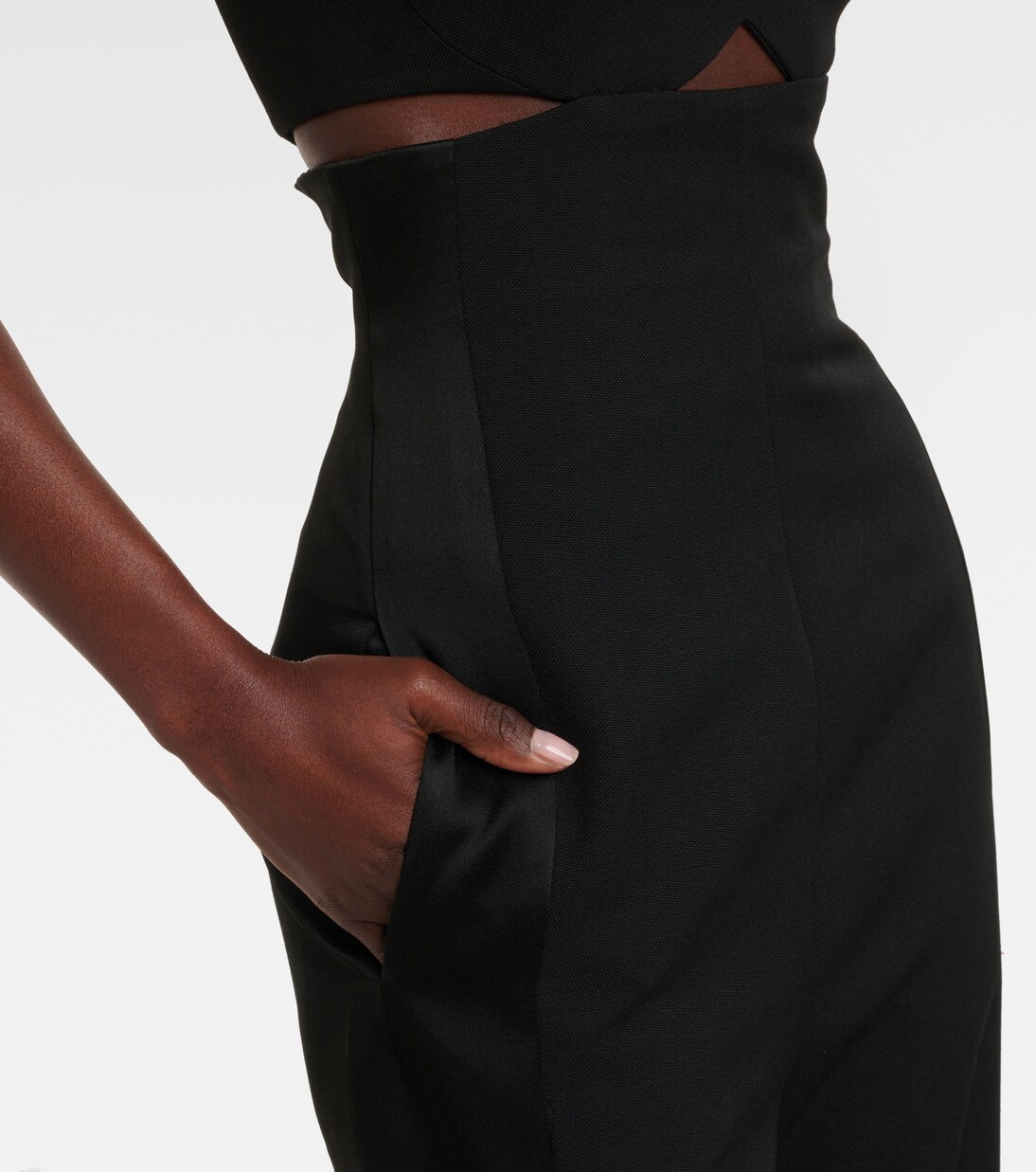 Cami挖剪绉纱缎布连身裤 | Victoria Beckham