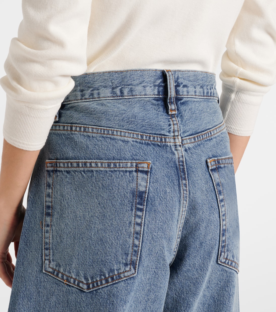 High-Rise Barrel Jeans Bubble Crop | Frame