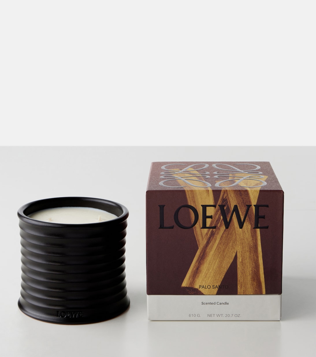 Palo Santo Medium scented candle | Loewe Home Scents