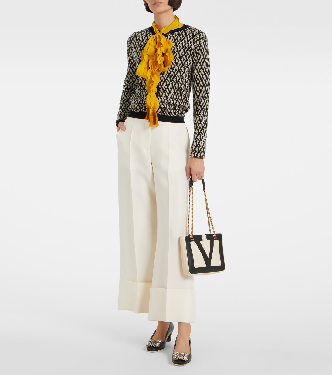 Viva Superstar Small leather tote bag | Valentino Garavani