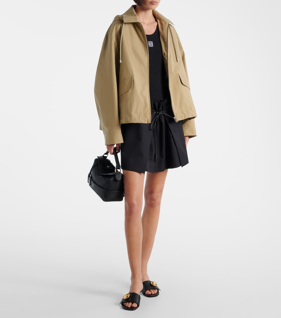 Pebble 45 leather mules | Loewe