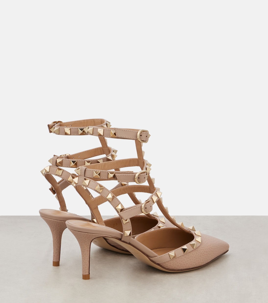 Rockstud leather pumps | Valentino Garavani