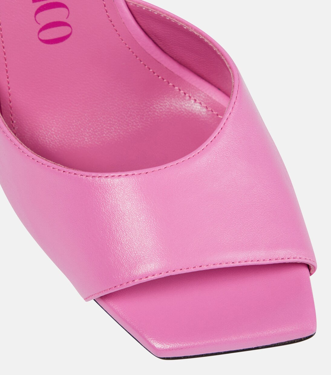 Pantoletten Kaia aus Leder | The Attico