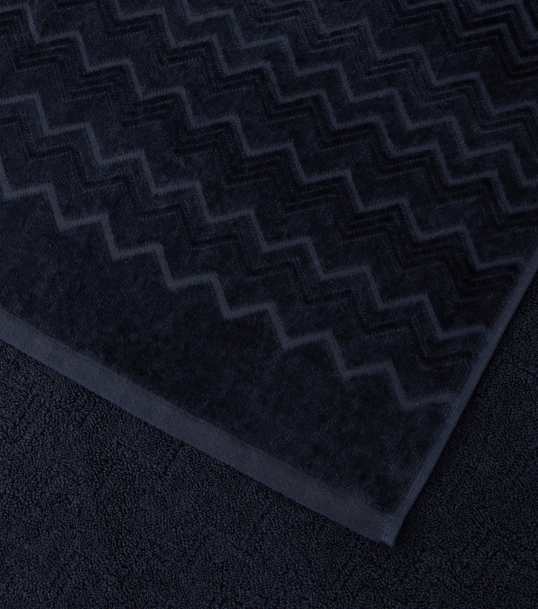 Chalk Zigzag cotton terry bath sheet | Missoni