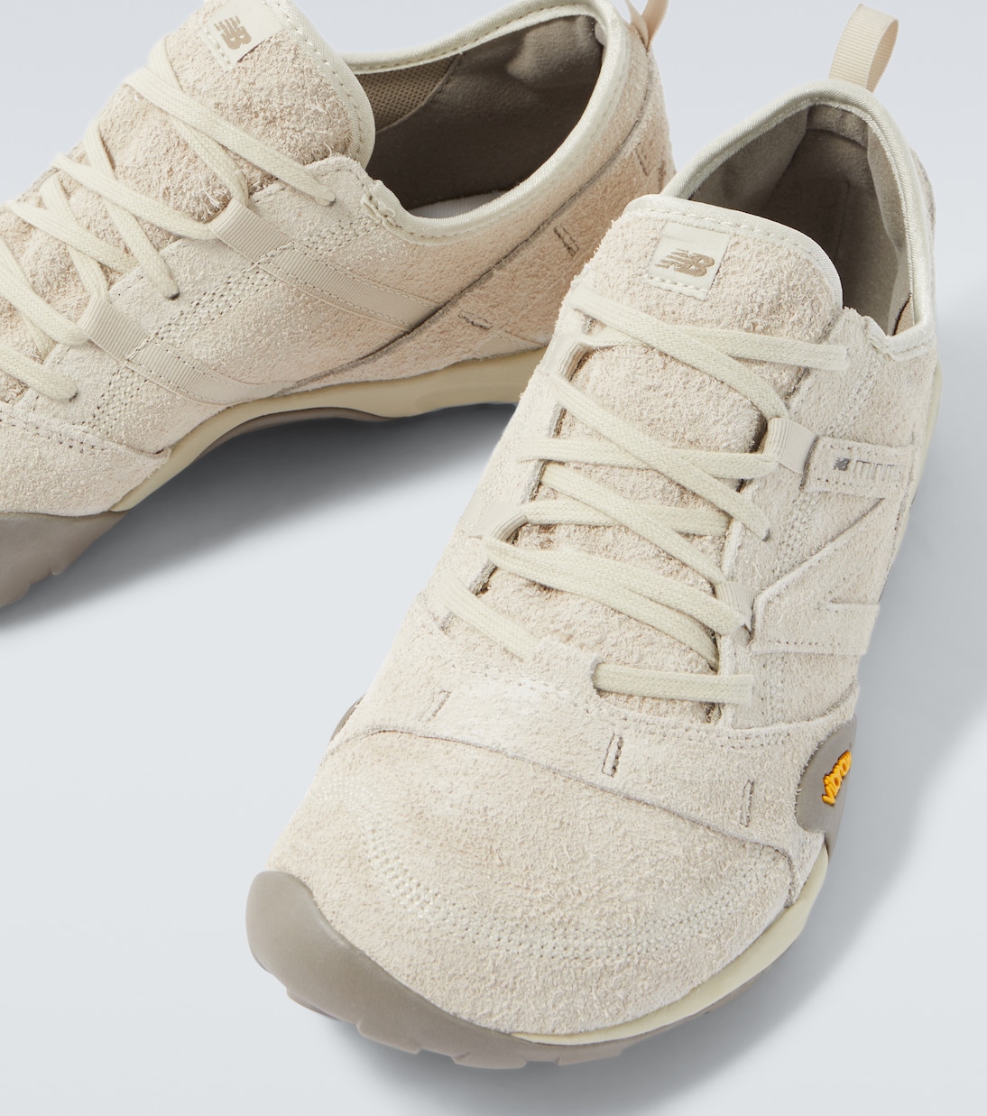 MT10 suede sneakers | New Balance