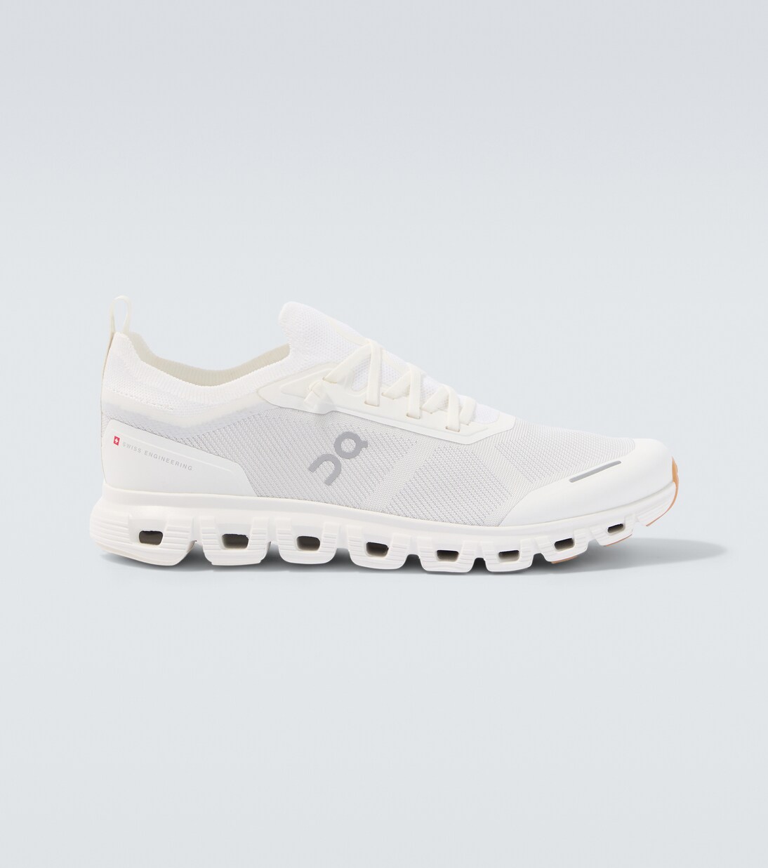 Cloud 6 Versa running shoes  | On