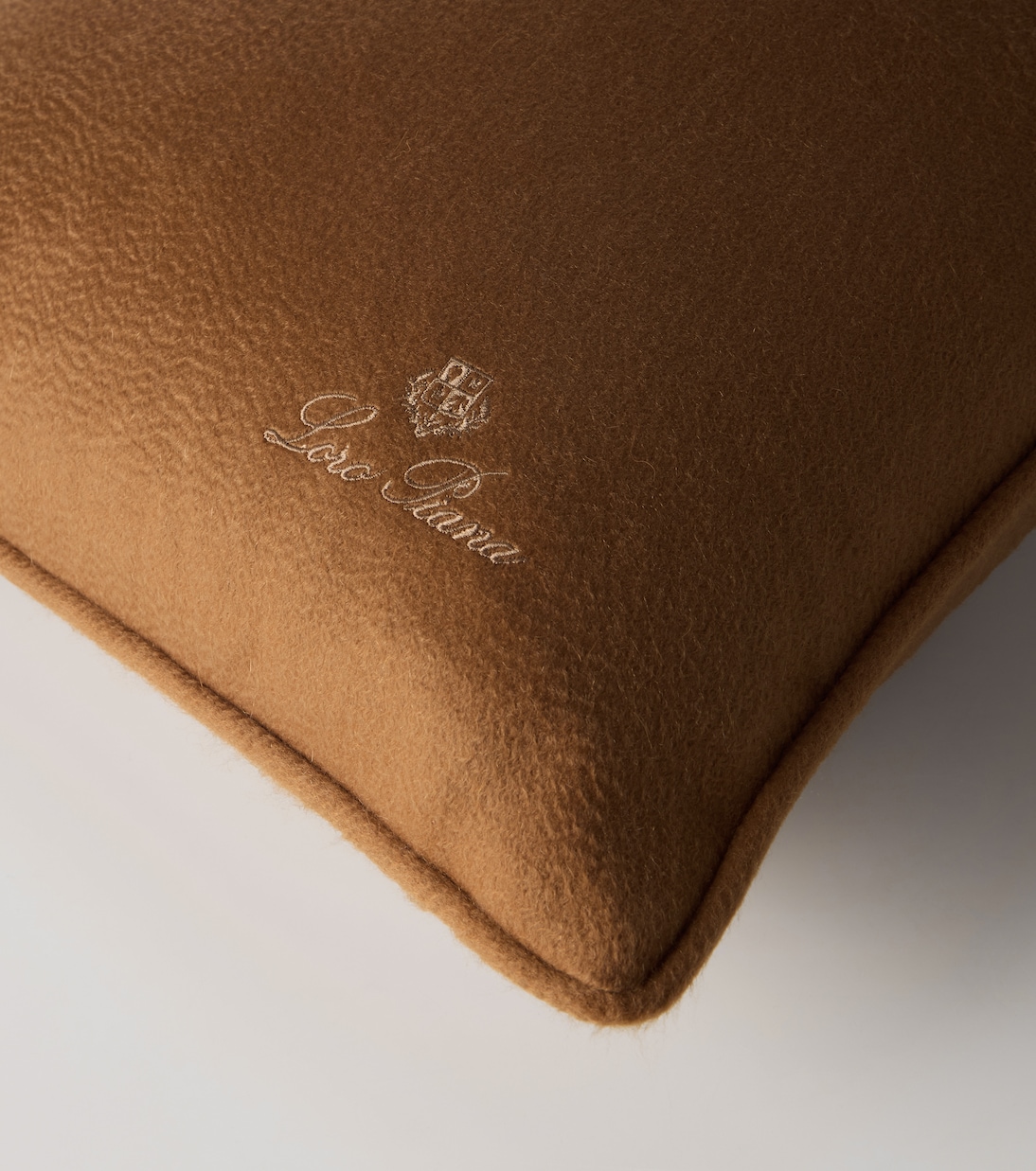 Cuscino Unito in cashmere | Loro Piana