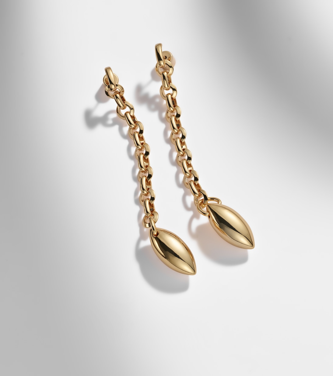 14kt gold-plated drop earrings | Jennifer Fisher