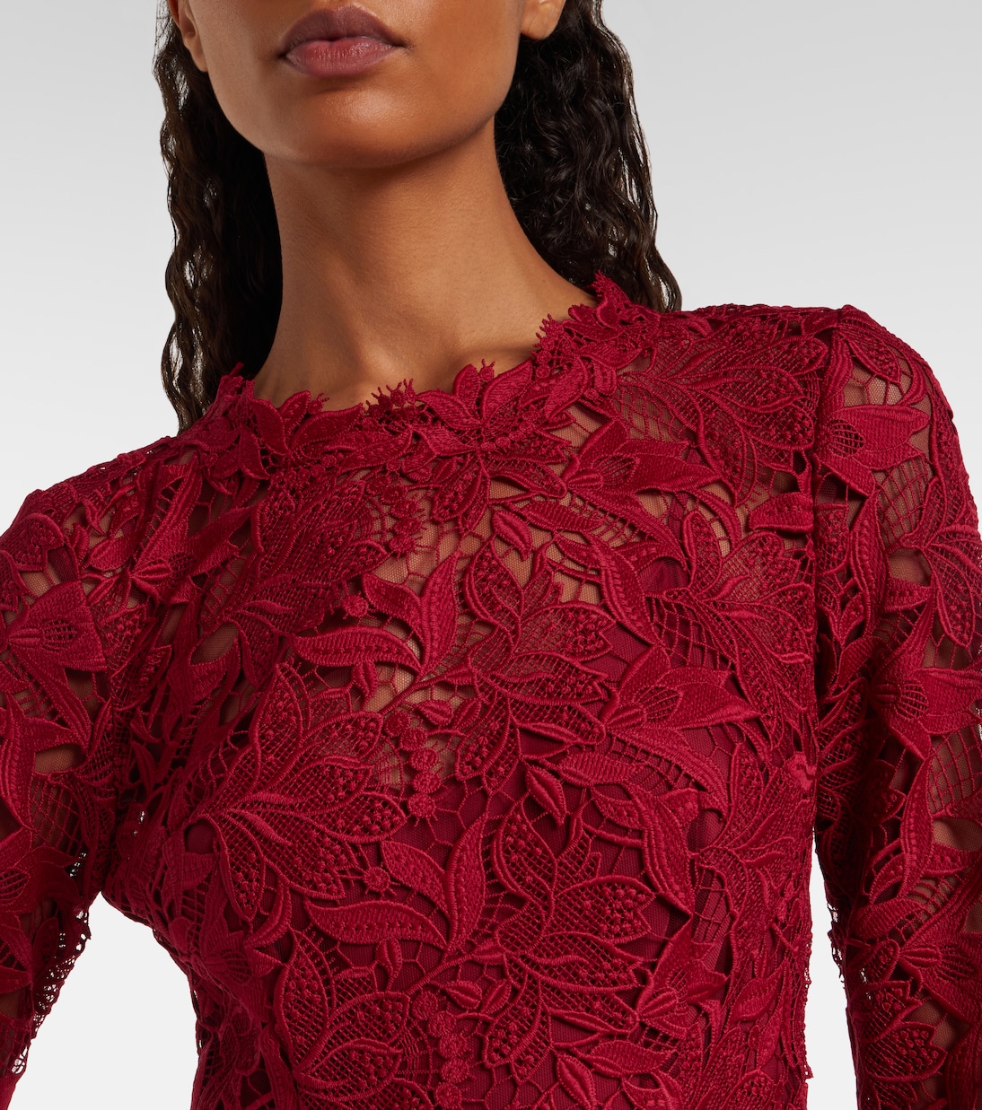 Abito midi in pizzo con cintura | Carolina Herrera