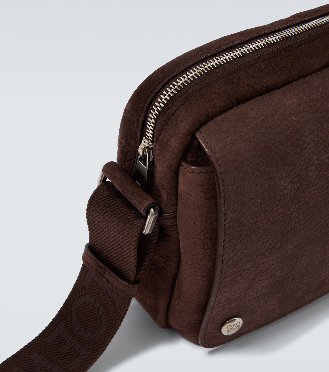 Pebble Medium leather messenger bag | Loewe