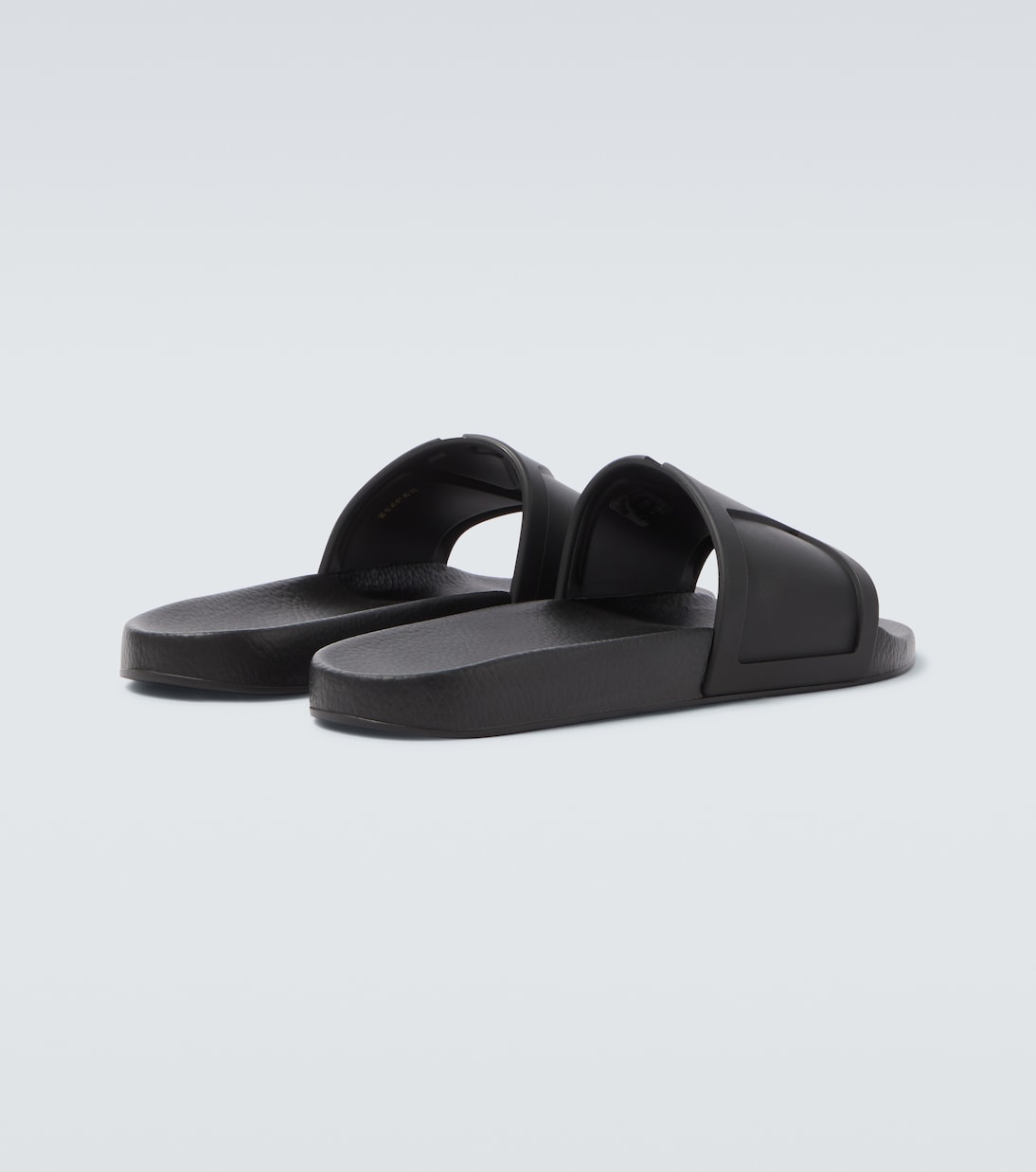 VLogo slides | Valentino Garavani